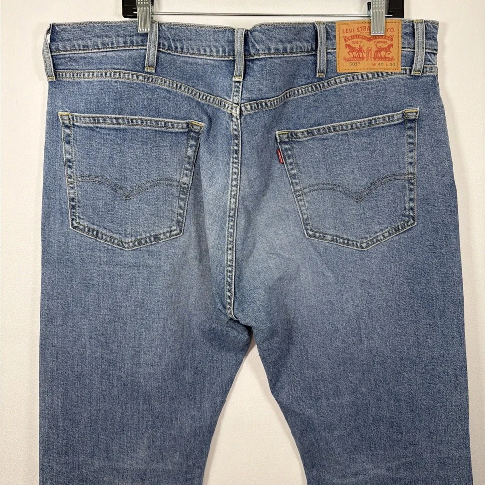 Levis‎ 502 Jeans Mens 40 x 30 Blue Medium Wash Denim Tapered Mid Rise Stretch